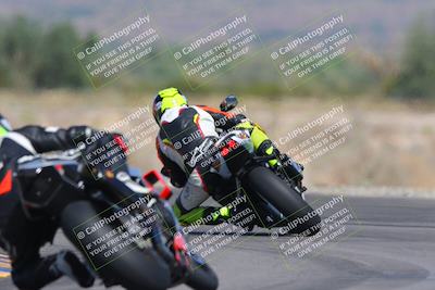 media/Oct-01-2023-SoCal Trackdays (Sun) [[4c570cc352]]/Turn 14 Backside (1120am)/